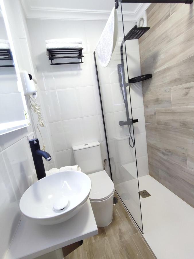 Hostal Lucy Santander Eksteriør billede